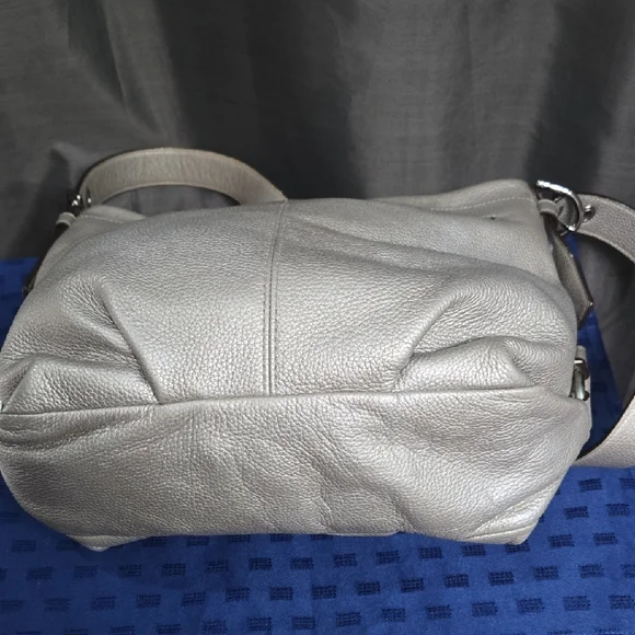 Coach Silver Pebbled Leather Duffle Hobo Bag - Picture 3 of 16